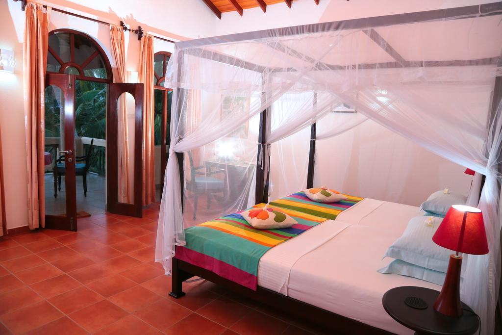 Shangri-Lanka Villa Bentota Exteriér fotografie